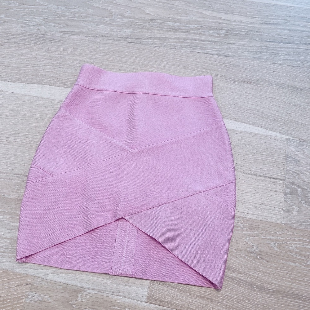 Amyic body-con skirt